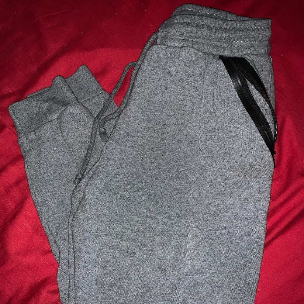Men’s Sweatpant Jogger